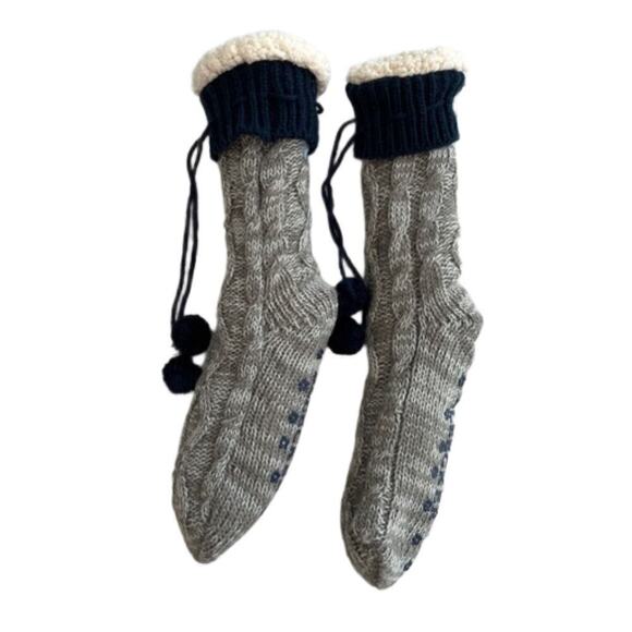 Jane And Bleecker Sherpa Fleece Lined Cable Knit Slipper Socks NWOT NAVY/Gray - Picture 1 of 6